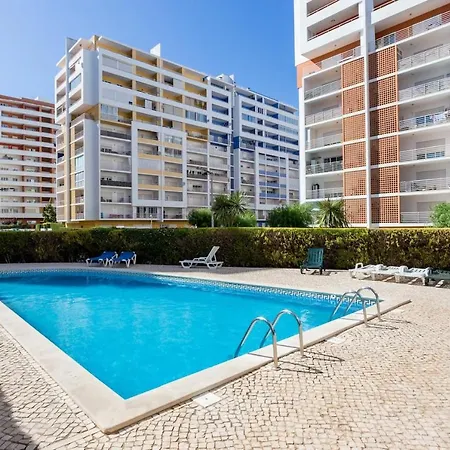 Behappy Beautiful & Modern I Апартаменты Портиман